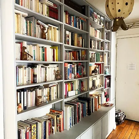 Penzion Stylish Flat With Balcony Facing South 4*